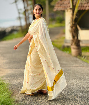 Small Techipoo embroidery saree