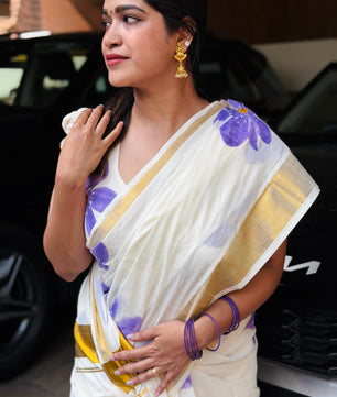 Neelakurunji Floral printed cotton saree