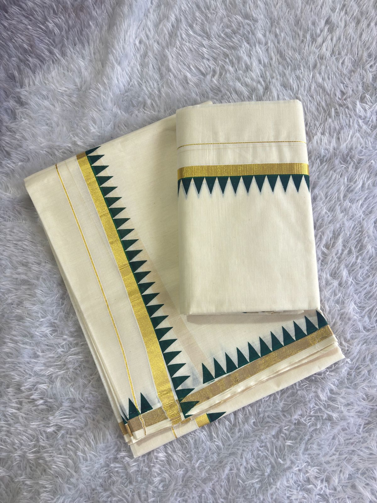 Anushree inspired temple set mundu 2.80 Premium quality
