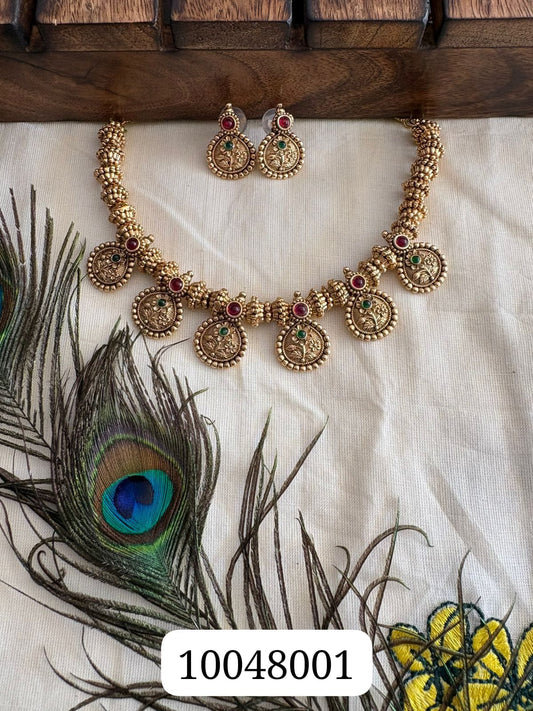 sai pallavi necklace