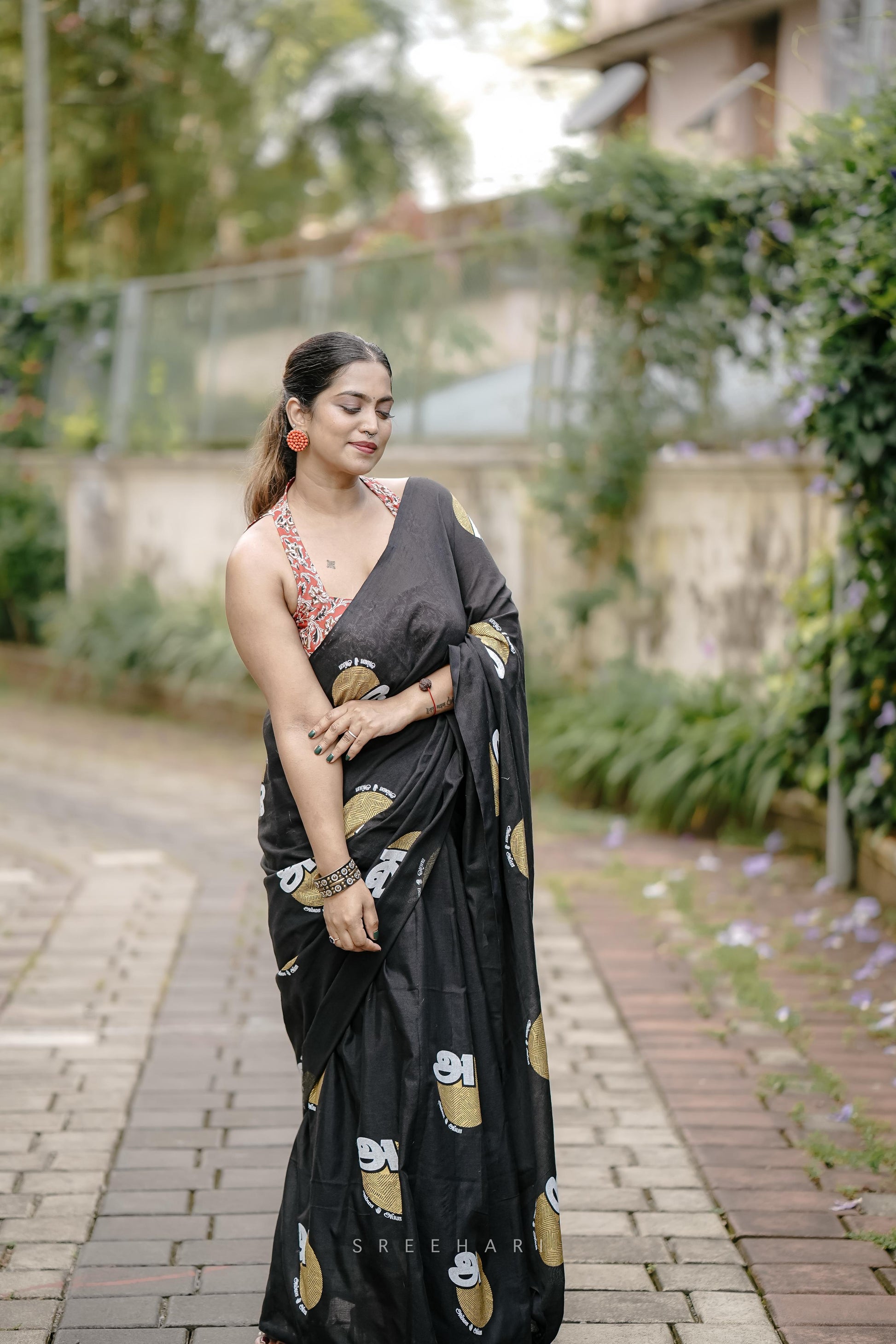 Achan Amma Tamil & Malayalam Sarees.
