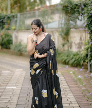 Achan Amma Tamil & Malayalam Sarees.
