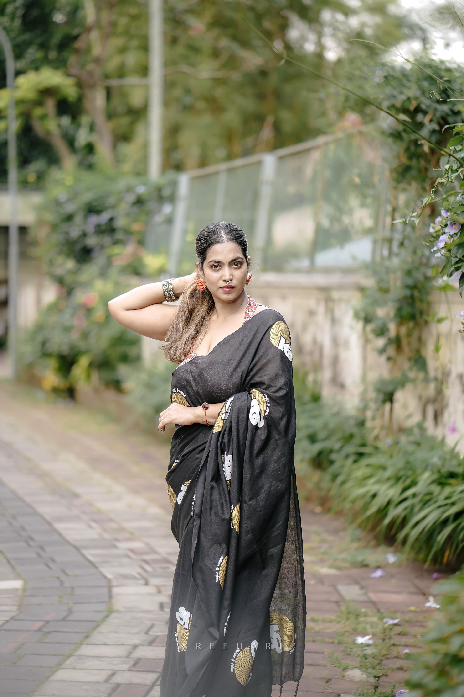 Achan Amma Tamil & Malayalam Sarees.