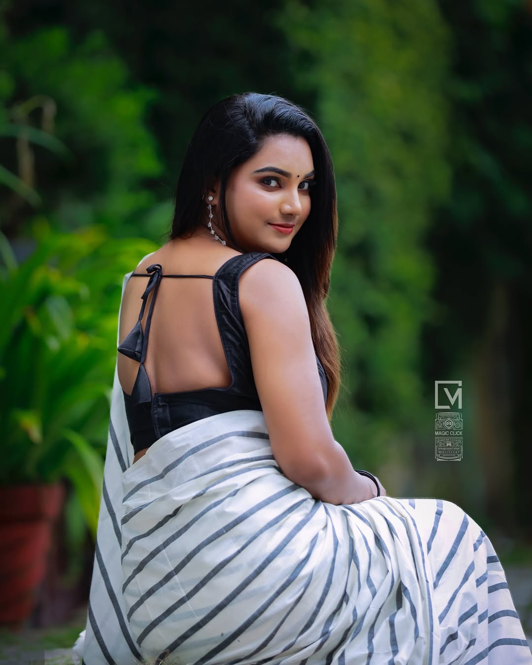Zeebra stripe cotton saree