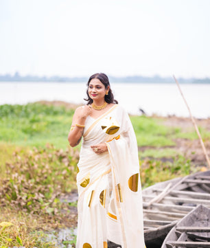 Golden Foil Round Design Saree