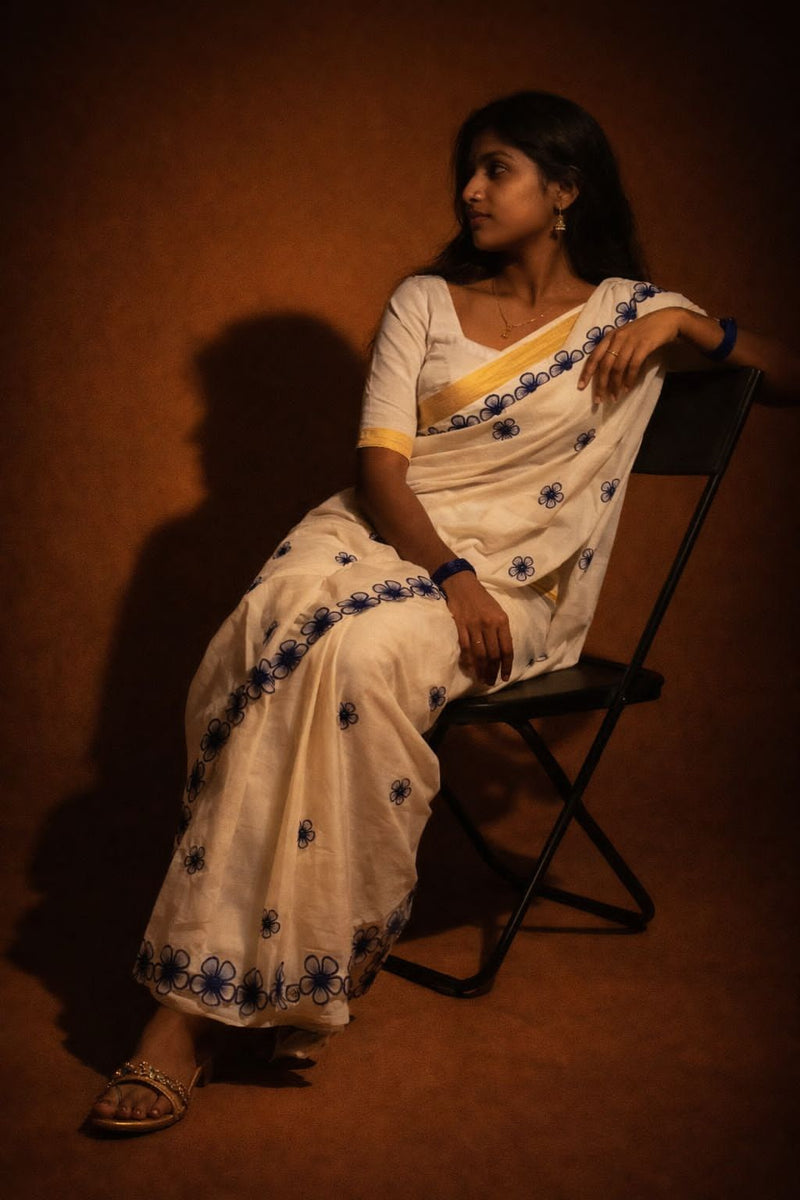 AKIRITHI - Blue Scalop Work Cotton Saree