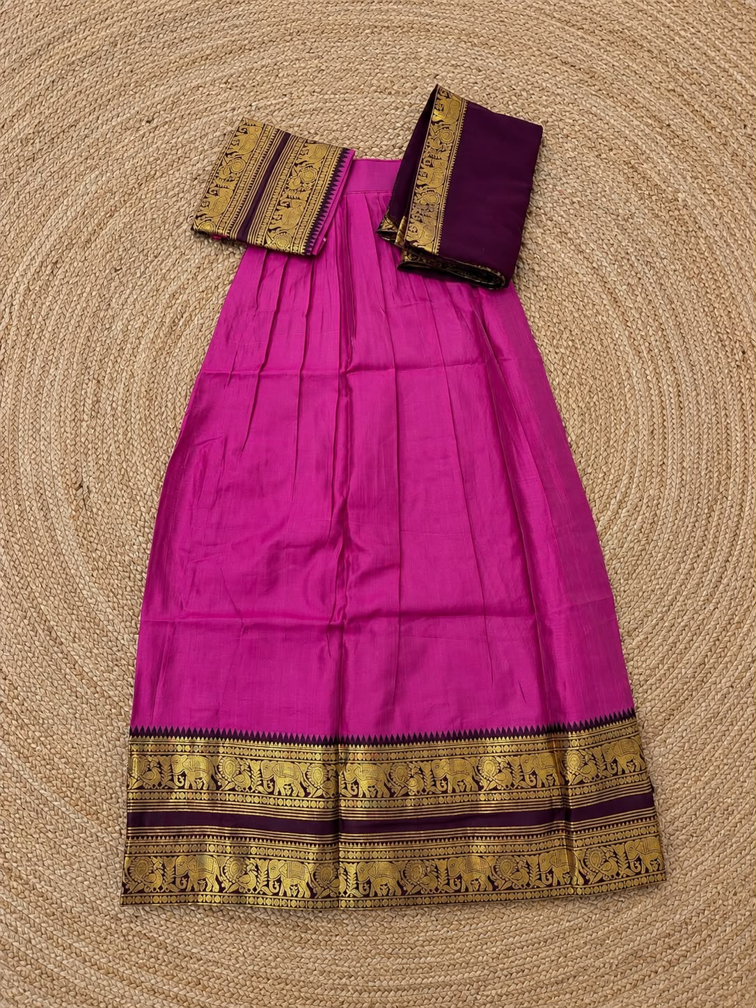 Chettinad Big border Davani