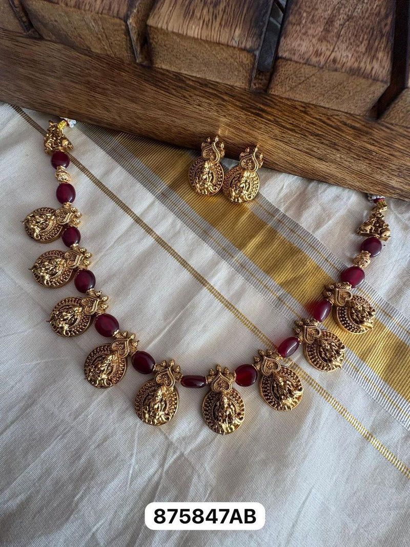 Bead's necklace