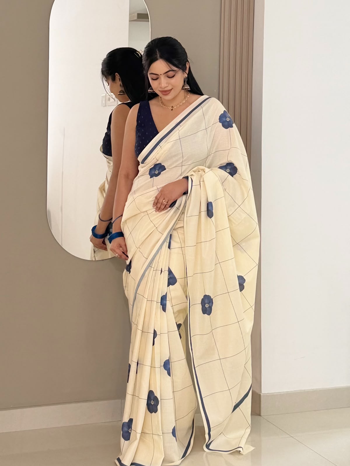 Indigo bloom checks  : Pure cotton digital printed