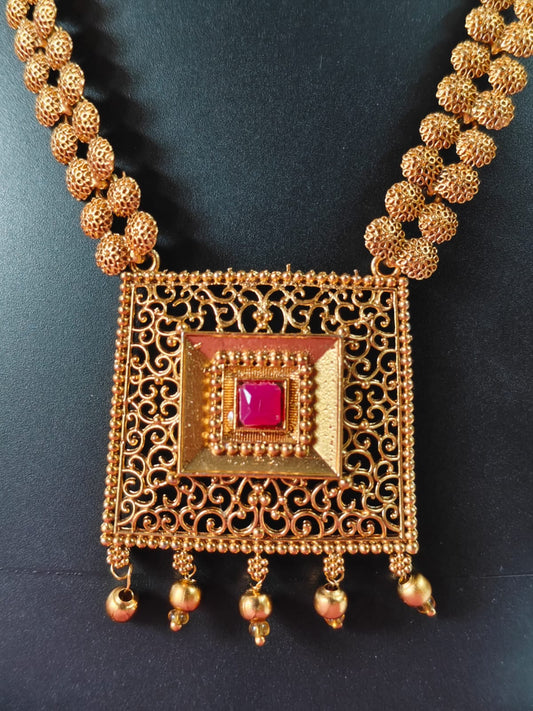 Elagent  premium gold ball haram with pendent