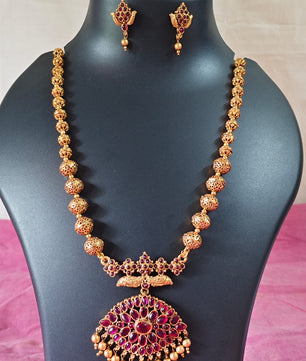 Premium Golden ball haram with pendent