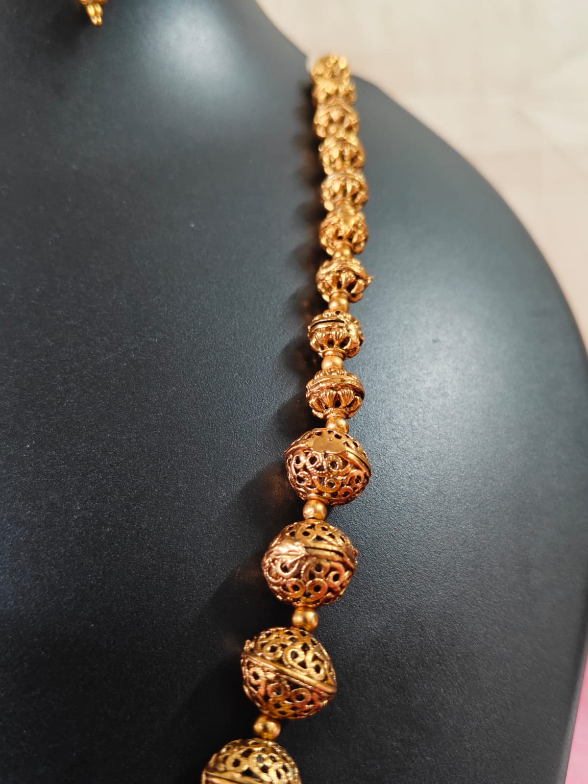 Premium Golden ball haram with pendent