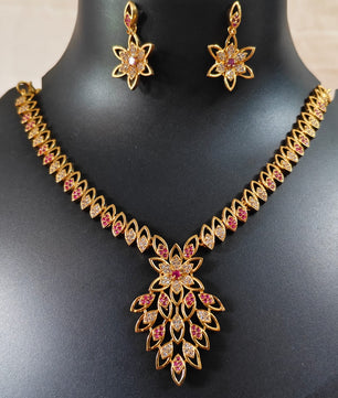 Beautifull  Rice patern neklace with AD stone floral pendent