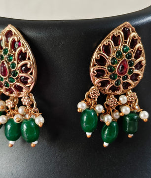 Elegant  Kundan chocker