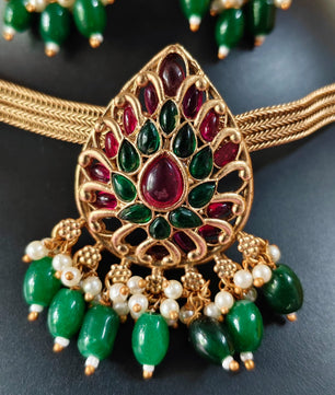 Elegant  Kundan chocker