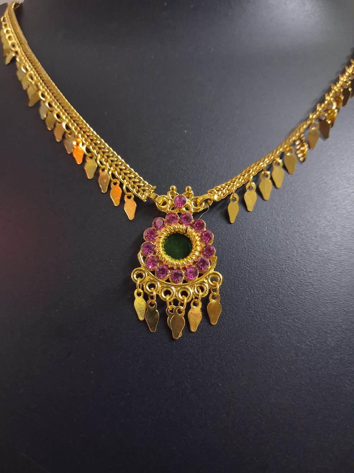Smal Ilakka thali  with pendent