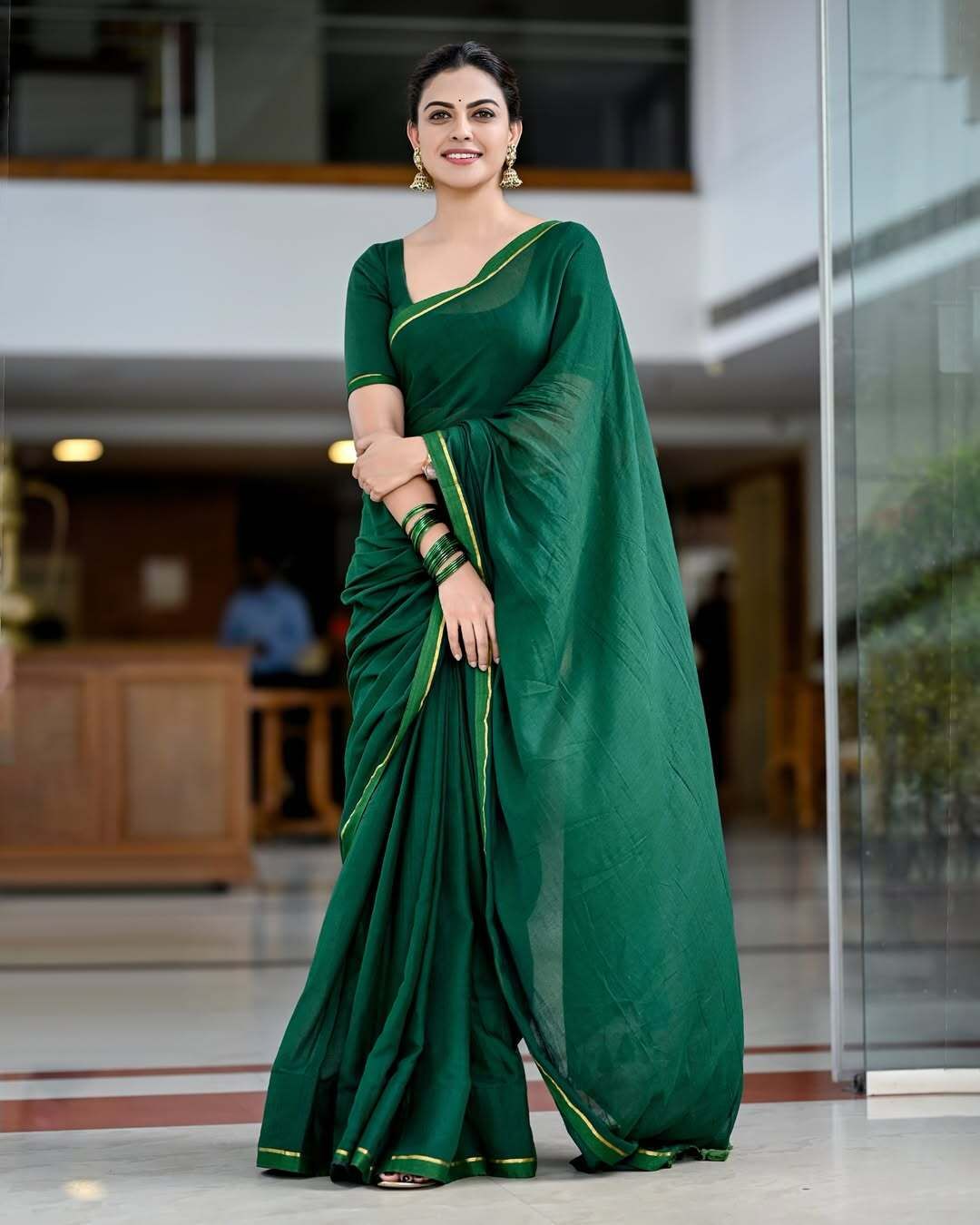 BOTTLE GREEN MUL MUL SAREE – ANU SHREE INSPIRED