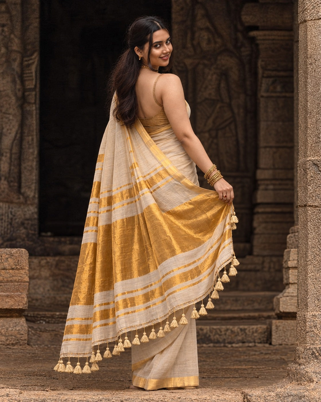 💖 *Kerala-Style Golden Tissue Saree* 💖