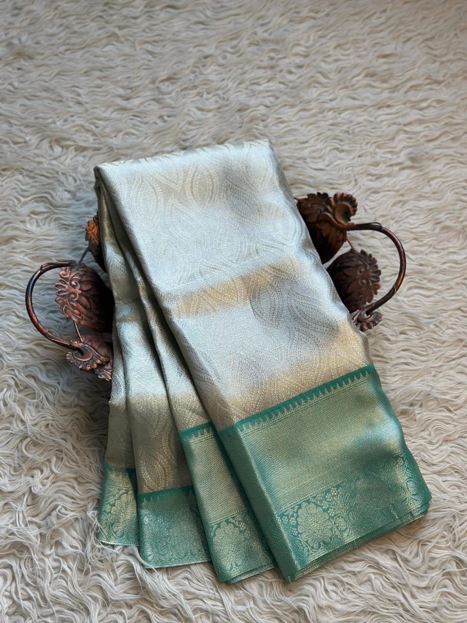Celebrity-Inspired Saree* 🦋
