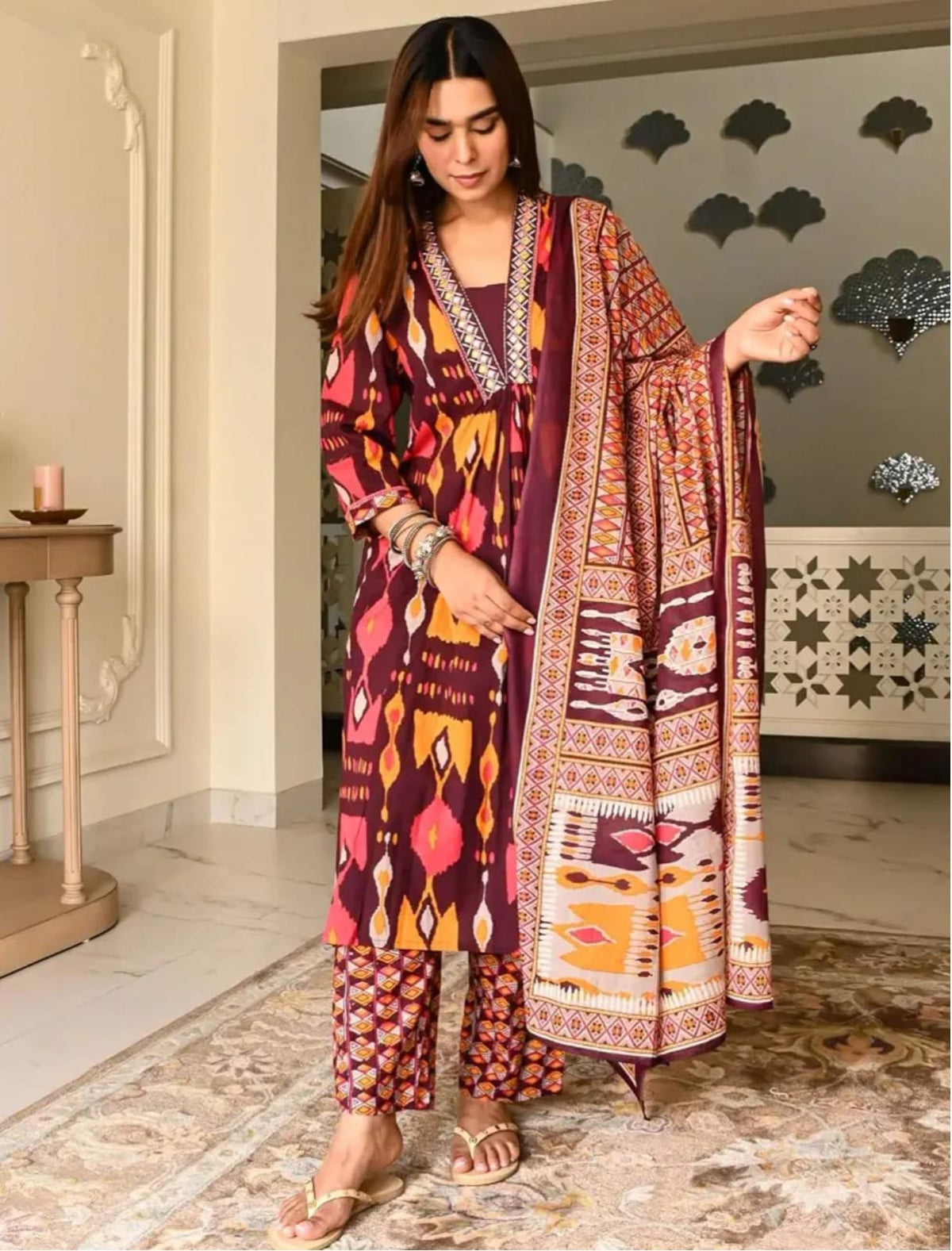 A complete ethnic look