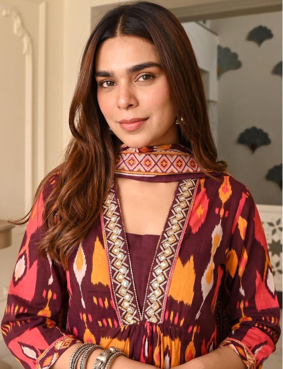 A complete ethnic look